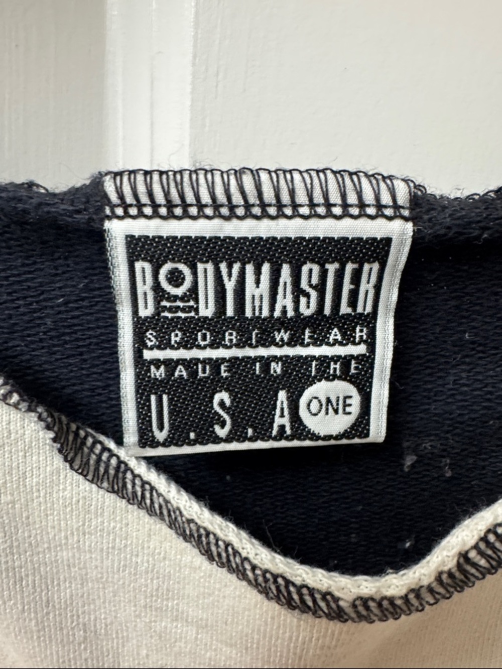 Vintage Bodymaster Adult Sweatshirt Bodybuilder - Short Sleeve - Picture 2 of 9